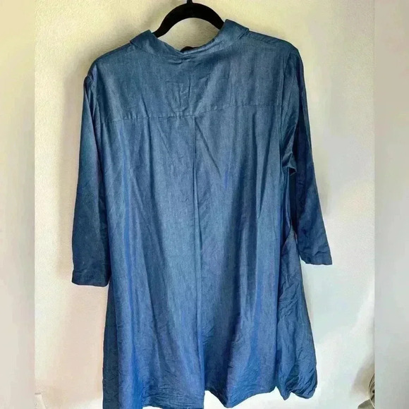 Soft coastal denim tunic dress with pockets in size large! - Picture 4 of 4